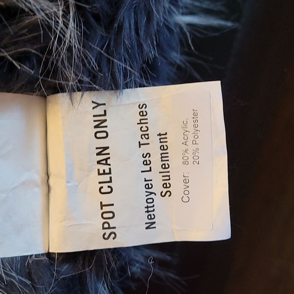 ❤2 Black/Silver Color Combination Throw Pillows❤ - Picture 6 of 10